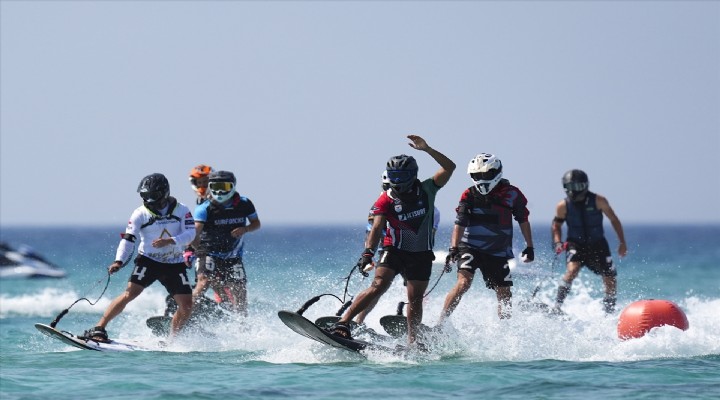 Dünya Motosurf Şampiyonası Çeşme de başladı