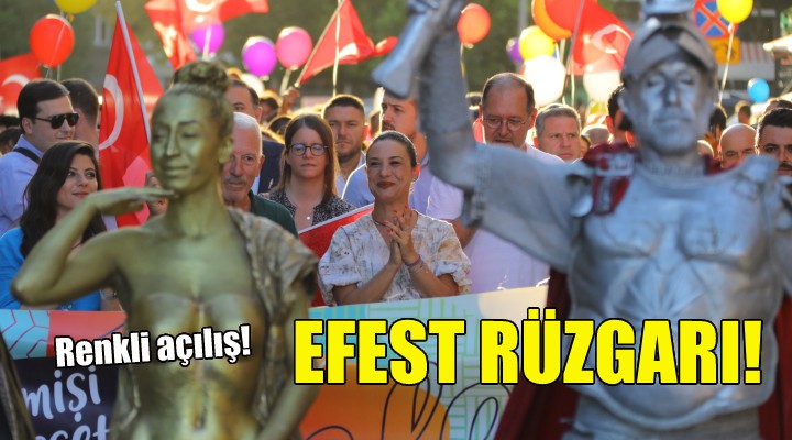 EFEST te renkli açılış!