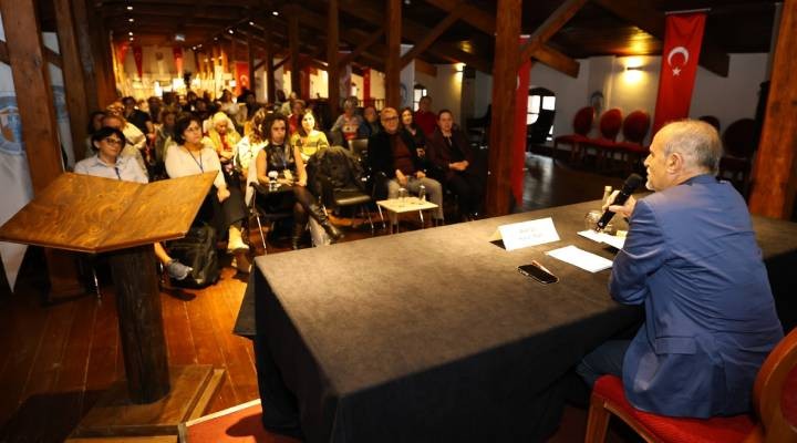 Efes Selçuk ta Herakleitos ve İoanna Kuçuradi Felsefe Günleri başladı