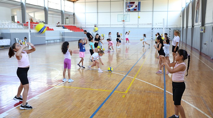 Efes Selçuk ta yaz okulu kayıtları başladı