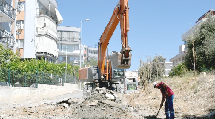 Ege Mahallesi yeni yollarına kavuşuyor!