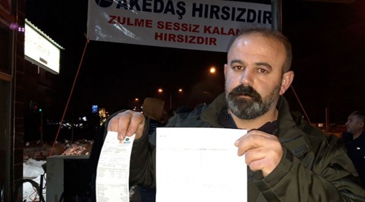 Elektrik zammını protesto eden esnaf gözaltına alındı