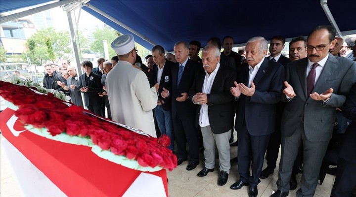 Erdoğan, Mehmet Barlas ın cenaze törenine katıldı!