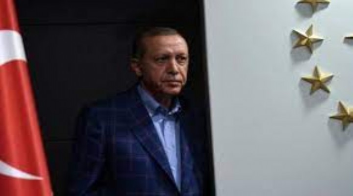Eski bakan: Erdoğan panik içinde!