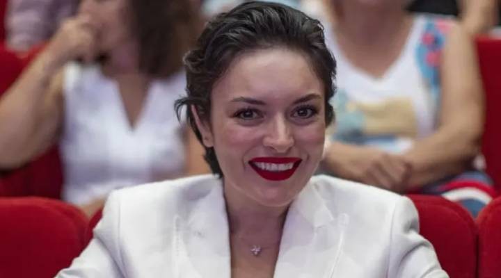 Ezgi Mola: Kilom yüzünden zorbalığa uğradım