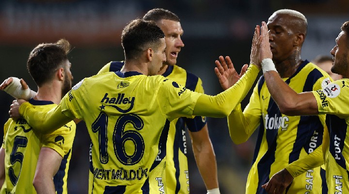 Fenerbahçe Başakşehir i rahat geçti