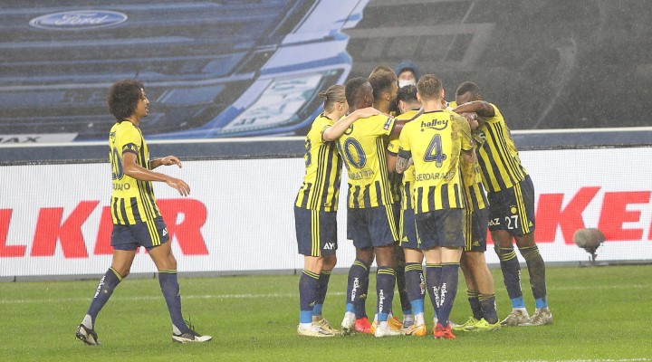 Fenerbahçe Valencia ile güldü