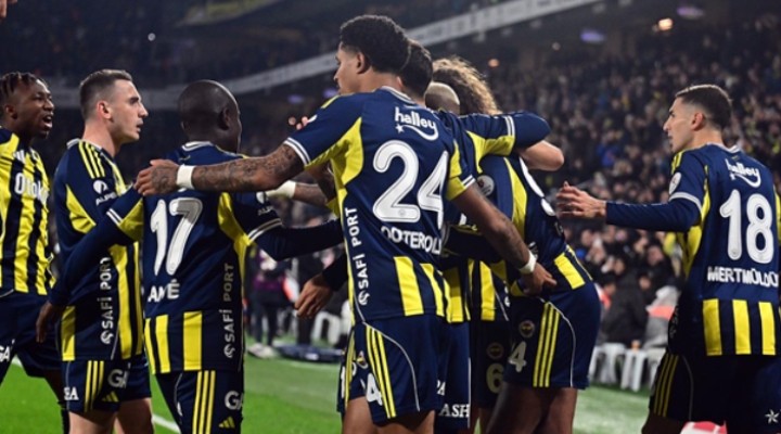 Fenerbahçe ilk yarıda işi bitirdi