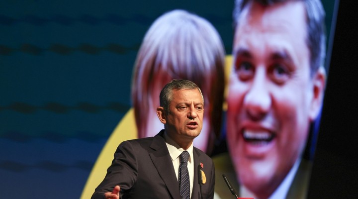 Ferdi Zeyrek Vakfı açıldı