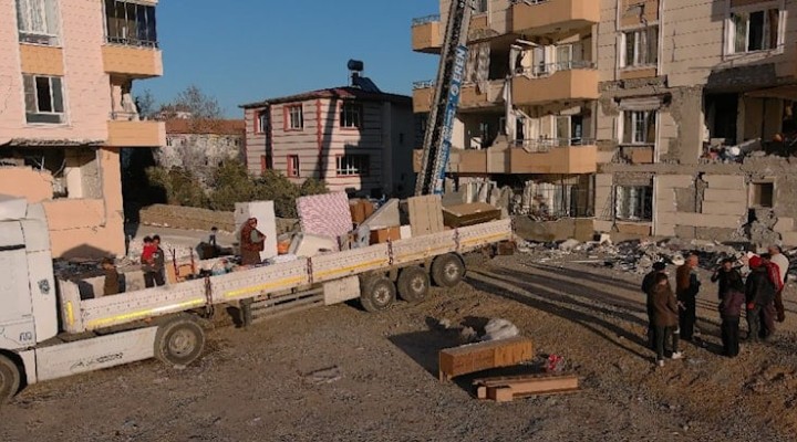 Fırsatçılar iş başında... Yüzde yüz zam yaptılar!