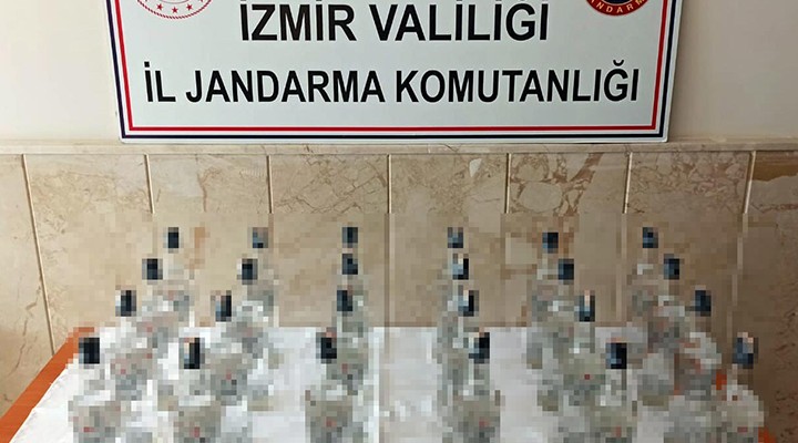 Foça da 24 şişe sahte rakı ele geçirildi