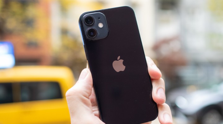 Fransa, iPhone 12 modelini yasakladı!