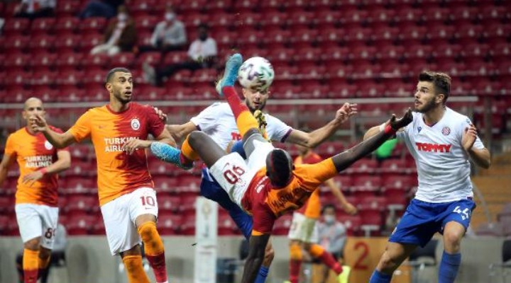 Galatasaray turladı