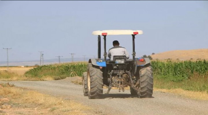 Garajdaki traktöre aşırı hız cezası