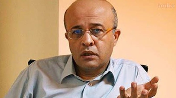 Gazeteci Ahmet Takan gözaltına alındı