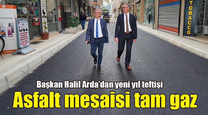 Gaziemir’de yeni yıl öncesi asfalt mesaisi