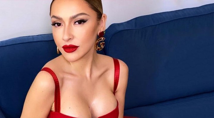 Göğüs farkıyla Hadise!