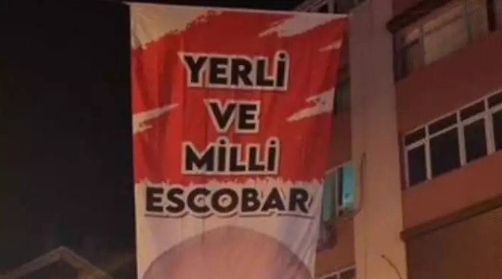  Yerli ve Milli Escobar  pankartına polis baskını!