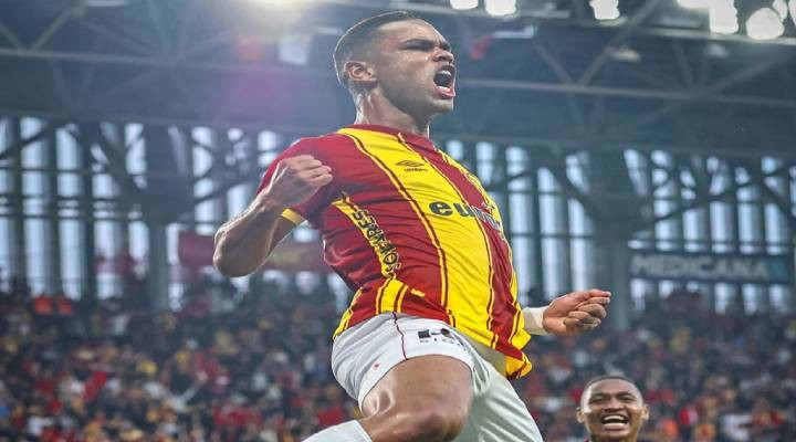 Göztepe de Juan çok mutlu