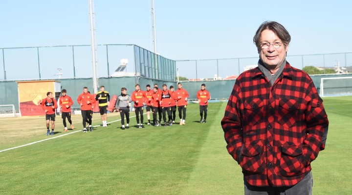 Göztepe de Sepil den önemli açıklamalar...  ZOR BİR YIL GEÇİRİYORUZ 