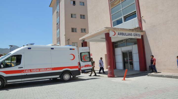 Hakkari de bir asker kaza kurşunuyla şehit oldu