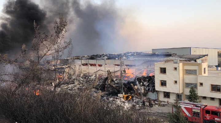 Hatay’daki yangına müdahale sürüyor