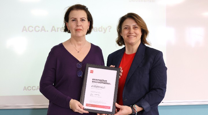 İEÜ İşletme Fakültesi’nden sınırları aşan başarı