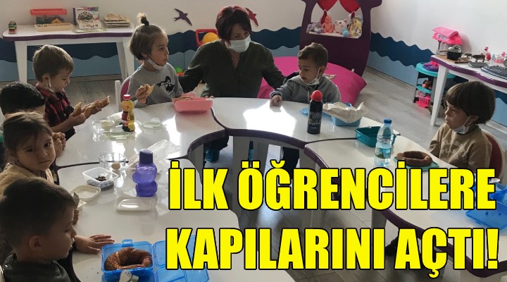 İlk öğrencilere kapılarını açtı!