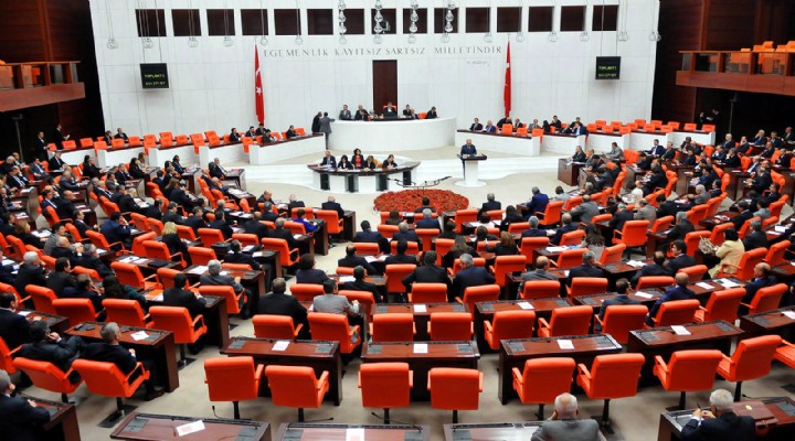 Irak ve Suriye tezkeresi Meclis ten geçti!