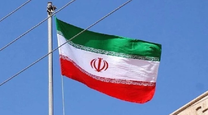 İran: İsrail’in varlığına son verilmeli!
