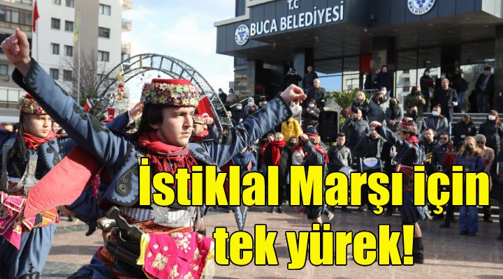 İstiklal Marşı için tek yürek!