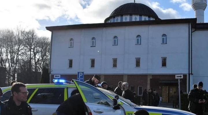 İsveç te cami yakınlarında ateş açıldı: 2 kişi yaralandı