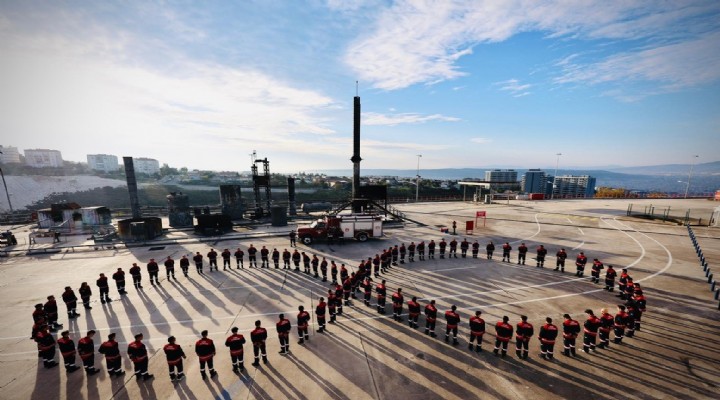 İzmir İtfaiyesi’nden 10 Kasım’da anlamlı tören