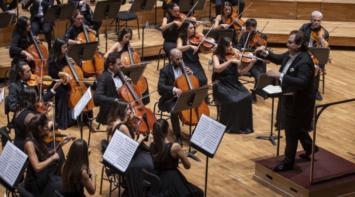 İzmir Oda Orkestrası, unutulmayacak konserlere imza atmaya devam ediyor