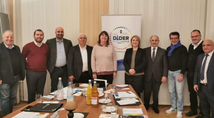 İzmir Tanıtım Ofisleri Başkanları Berlin’de toplandı!