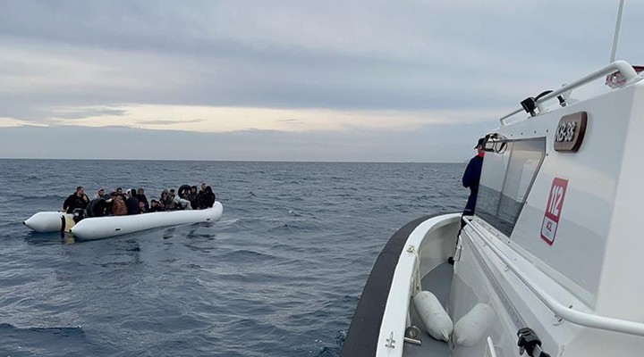 İzmir de 46 kaçak göçmen kurtarıldı