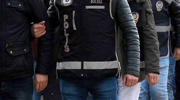 İzmir de suç örgütü operasyonu... Çok sayıda gözaltı