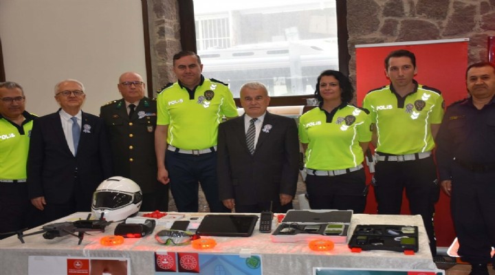 İzmir de Karayolu Trafik Güvenliği Haftası Açılış Töreni düzenlendi