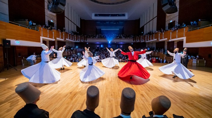 İzmir de Mevlana Celaleddin-i Rumi yi anma gecesi!