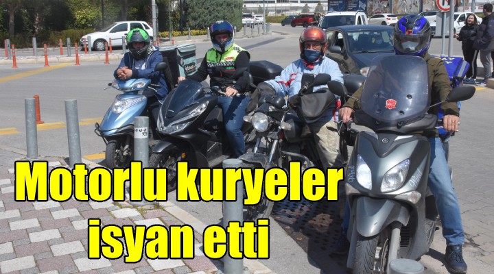 İzmir de motorlu kuryeler isyan etti...