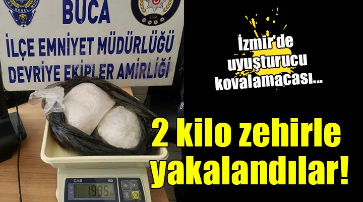 İzmir de motosikletli 2 kişi 2 kilo uyuşturucuyla yakalandı