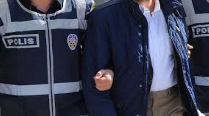 İzmir de 42 gözaltı