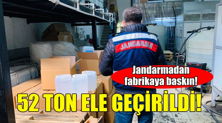 İzmir de sahte alkol fabrikasına baskın!