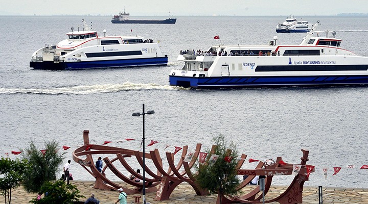 İzmir de ulaşıma yılbaşı ayarı...