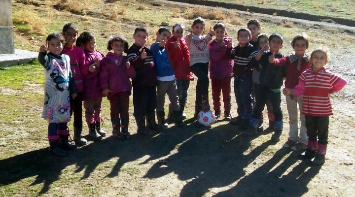 İzmir den Bitlis e yardım köprüsü