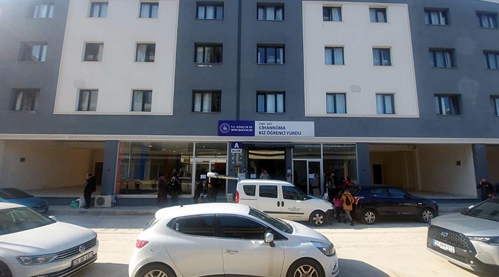 İzmir e getirilen depremzedeler anlattı:  50 saniye dediler, sanki 50 gün sürdü 