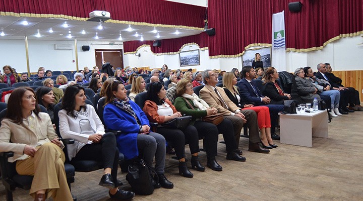 İzmir in 30 ilçesinde toplumsal cinsiyet eşitliği semineri