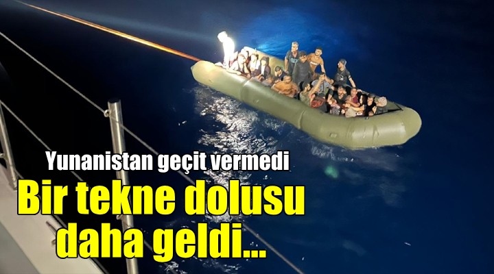 İzmir açıklarında geri itilen 26 kaçak sığınmacı kurtarıldı