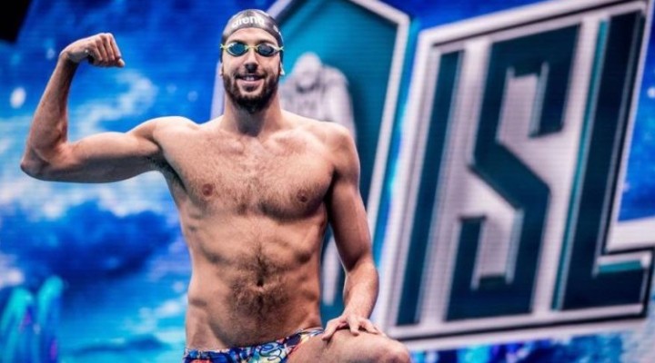 İzmirli Emre den bir rekor daha... DURDURULAMIYOR