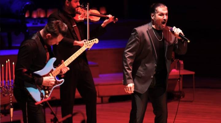 İzmirli opera sanatçısı, 30. sanat yılında İzmirliler ile buluştu